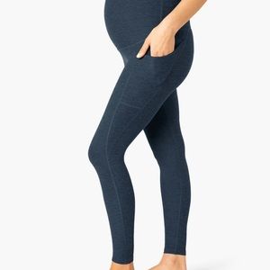 Beyond Yoga Spacedye Love the Bump Maternity Pocket Midi Legging XS - Navy